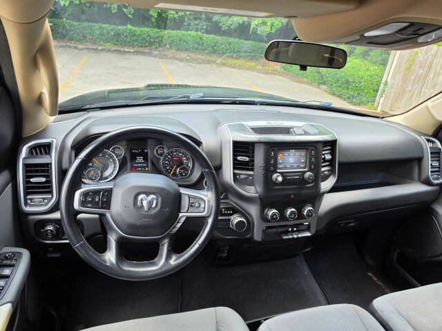 ram ram 1500 pickup 2019 1C6RREBT6KN617627 image ram ram 1500 pickup 2019 1C6RREBT6KN617627 image